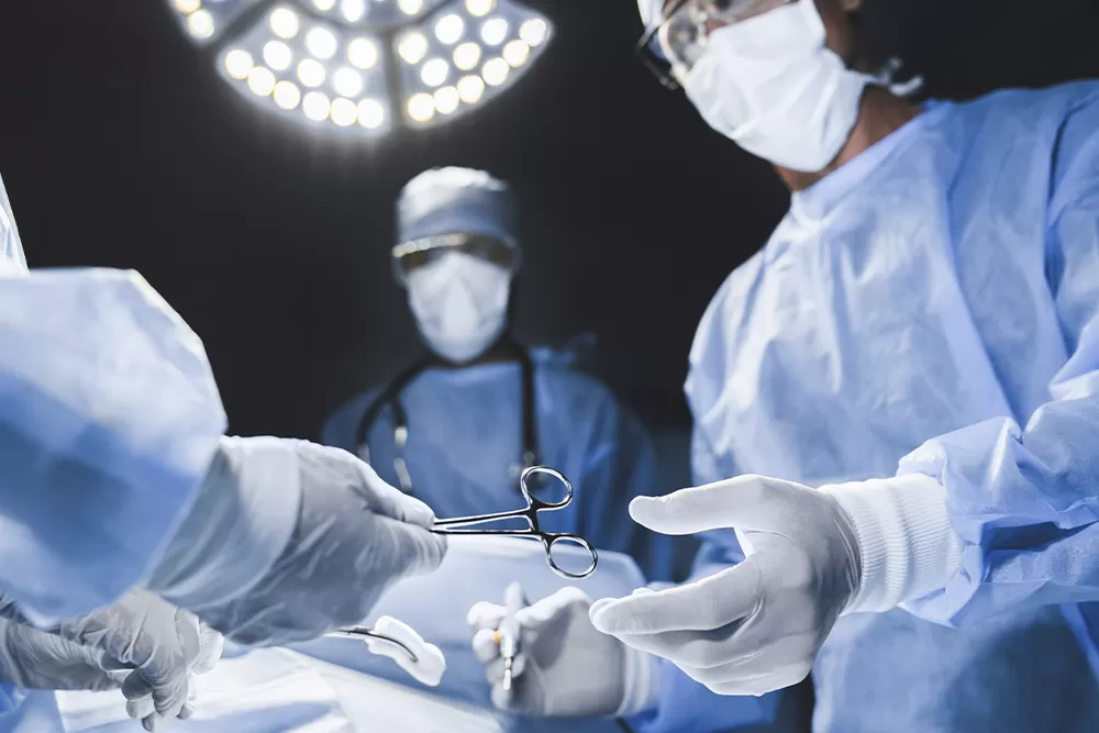 TJMG mantém indenização a paciente por complicações após cirurgias plásticas