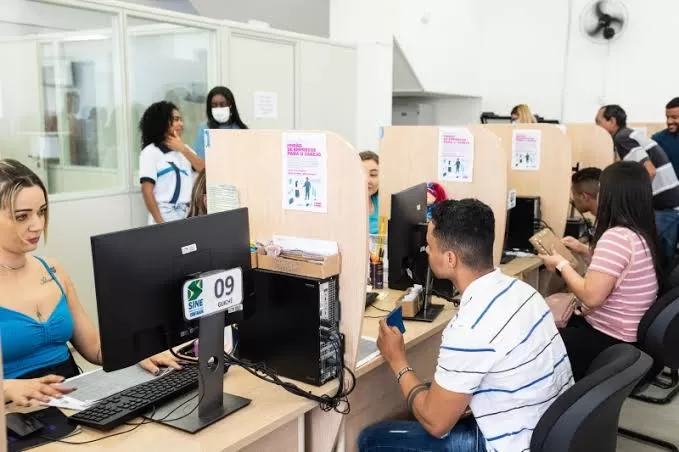 Sine Contagem oferece mais de 600 vagas de emprego nesta terça-feira