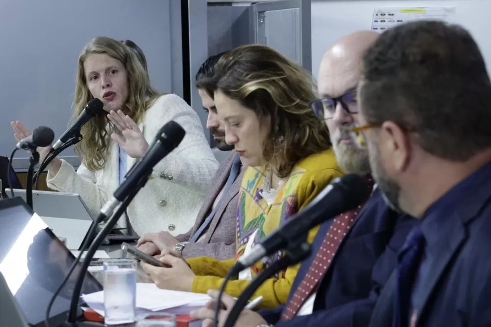 Governo apresenta inventário do acervo do Palácio das Mangabeiras à Assembleia de Minas