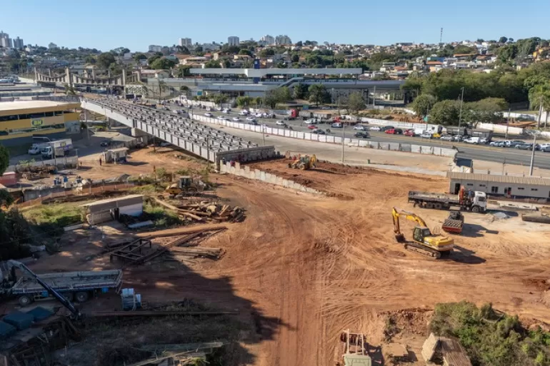 PBH adia entrega de obras na Cristiano Machado para 2027 e contrato terá acréscimo de R$ 31 milhões