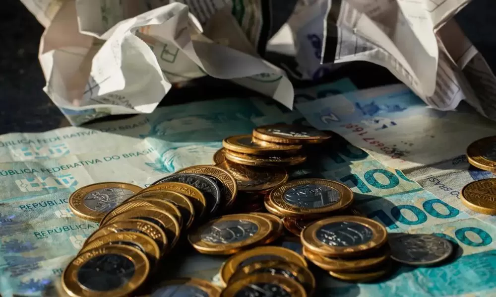 PIB do Brasil cresce 0,7% em maio impulsionado pelo consumo das famílias, diz Fundação