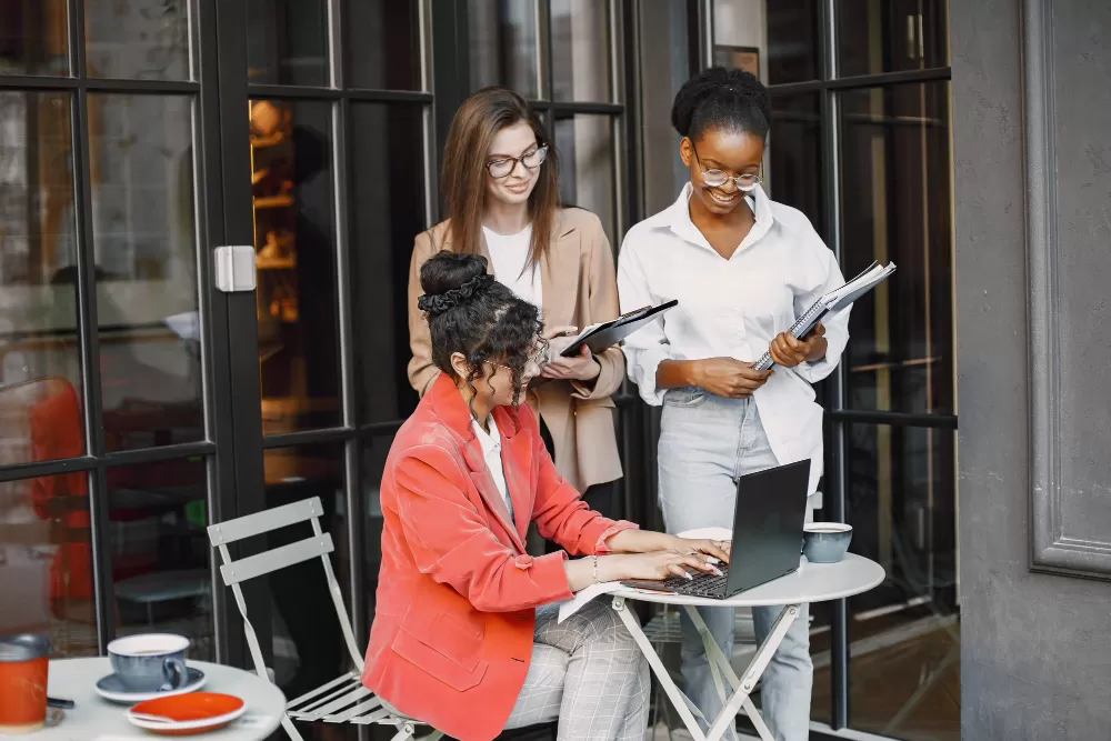 BH sanciona lei que incentiva empreendedorismo feminino com capacitação e microcrédito