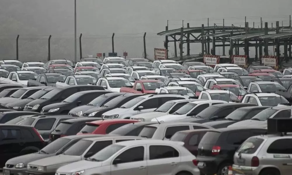 Venda de carros e motos financiados cresce 10,9% no 1º semestre