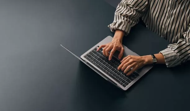 Moradores de Minas Gerais já podem avaliar prefeitos e vereadores em plataforma online