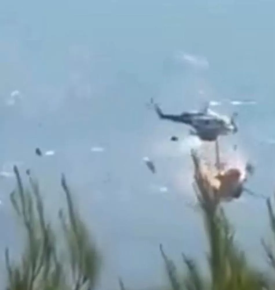 Colisão entre helicópteros de combate a incêndios deixa dois mortos na Grécia