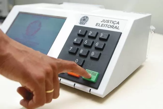 Mulheres são maioria entre eleitores aptos a votar nas eleições de 2026