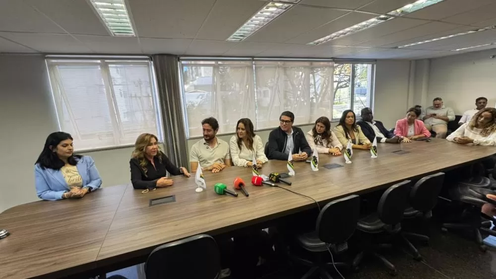 Gabriel Azevedo e Maria Helena Lopes formam chapa pura do MDB ao Governo de Minas