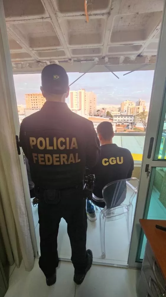 Esquema de desvio de recursos públicos em universidade mineira é investigado pela PF