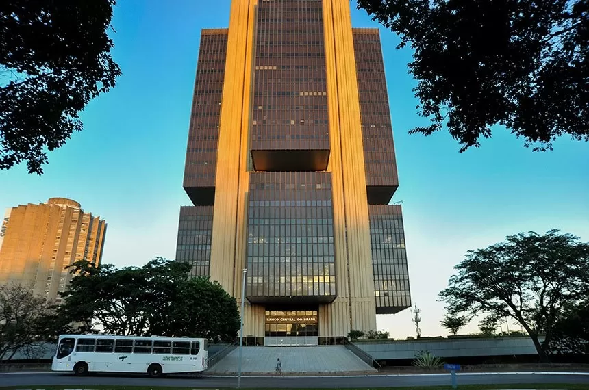 Expectativa do mercado para inflação de 2026 cai para 5,02%, diz BC