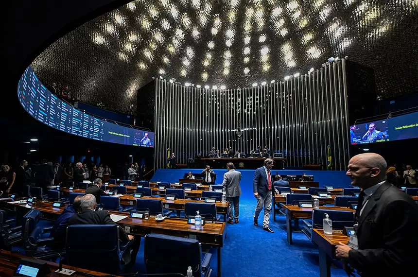 Senado aprova auxílio de R$ 7,3 mil para famílias atingidas pelas chuvas na Zona da Mata Mineira