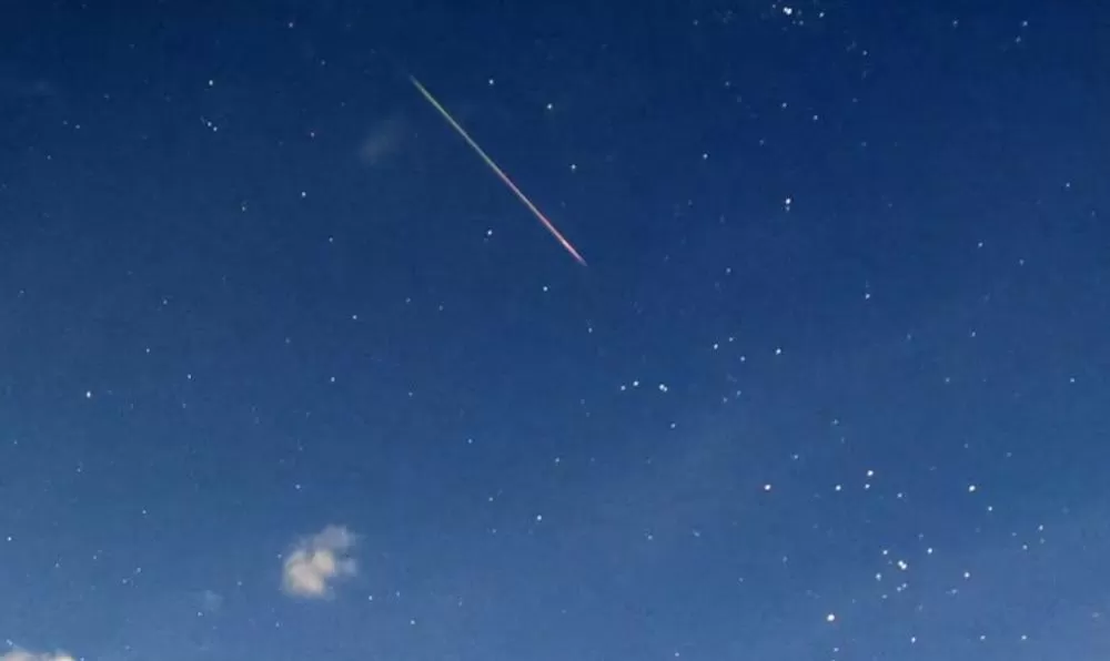 Chuva de meteoros Perseidas atinge pico na madrugada desta quinta-feira (13); veja como observar o fenômeno