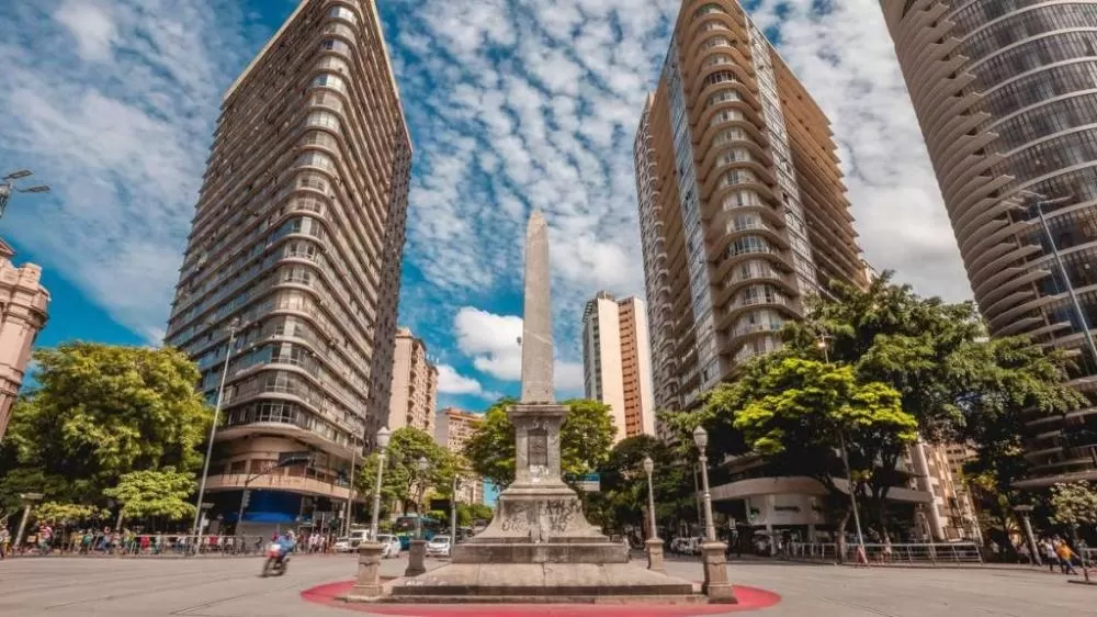 Feriado de Assunção de Nossa Senhora: veja o que funciona neste sábado