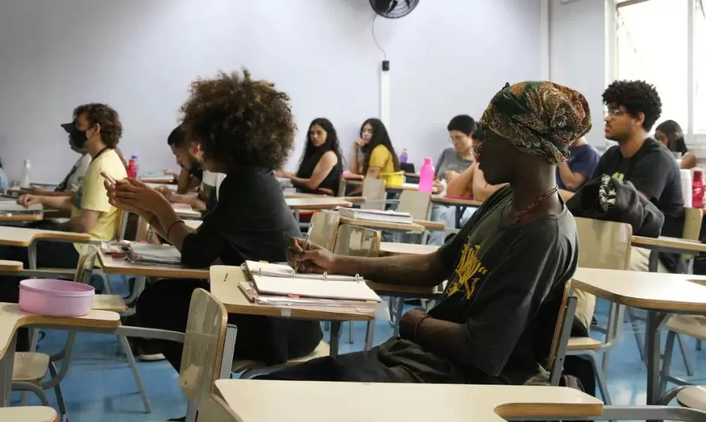 FUVEST 2027 abre inscrições nesta segunda-feira (17) e oferece mais de 8 mil vagas