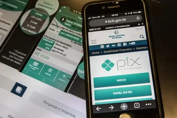 Pix apresenta instabilidade e clientes de vários bancos relatam dificuldades neste domingo