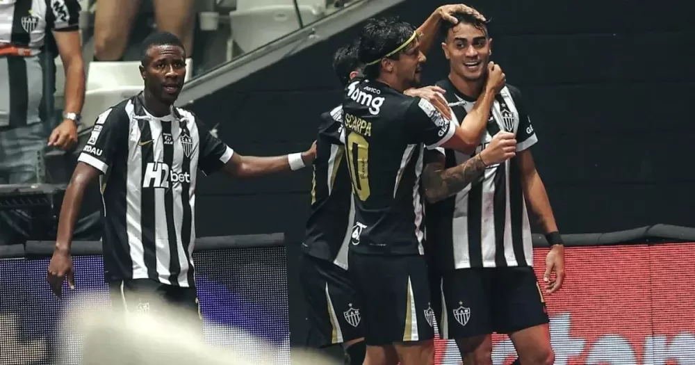 Galo bate o Vitória e se consolida no Brasileiro