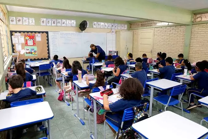 Câmara aprova exclusividade de professores efetivos na educação infantil em tempo integral