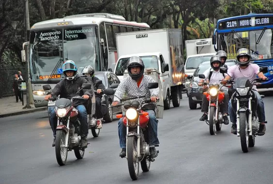 Projeto contra escapamentos adulterados de motos vai à votação final em BH