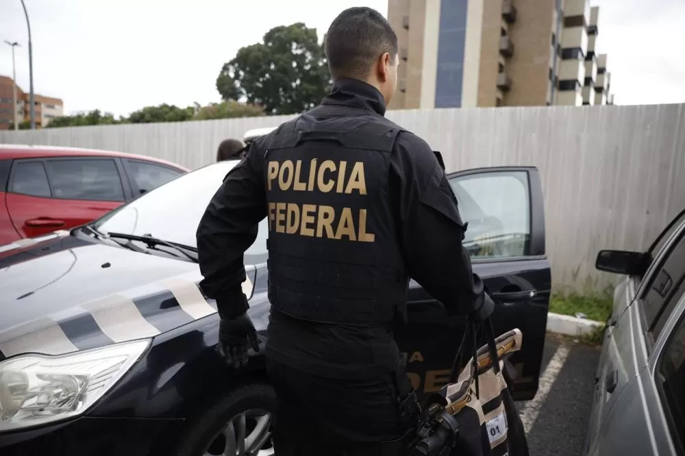 PF faz operação para investigar desvio de recursos de emendas parlamentares