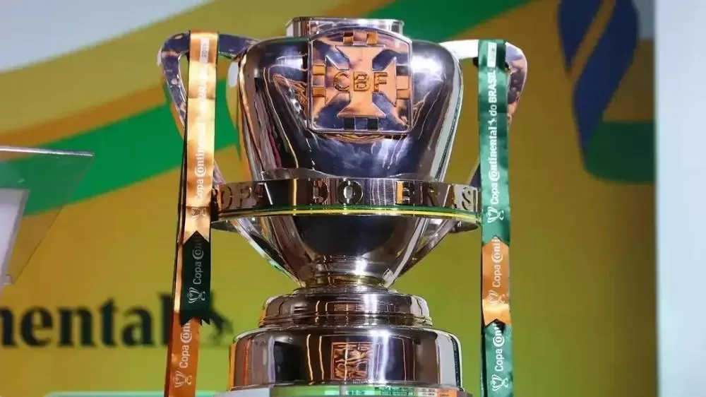Atlético decide vaga na final da Copa do Brasil em casa, contra o Grêmio