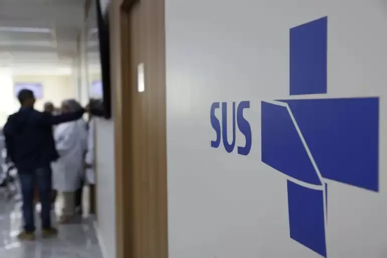 BH sanciona lei que reconhece conselheiro de saúde como serviço público relevante