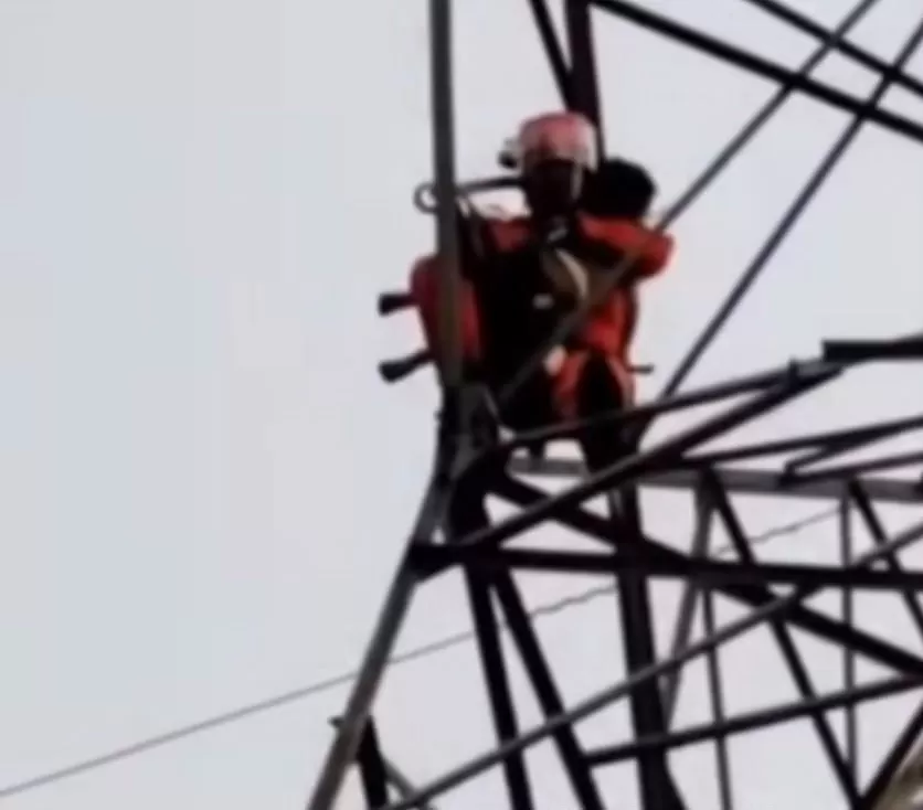 Criança é resgatada em torre de alta tensão em Ariquemes, em Rondônia