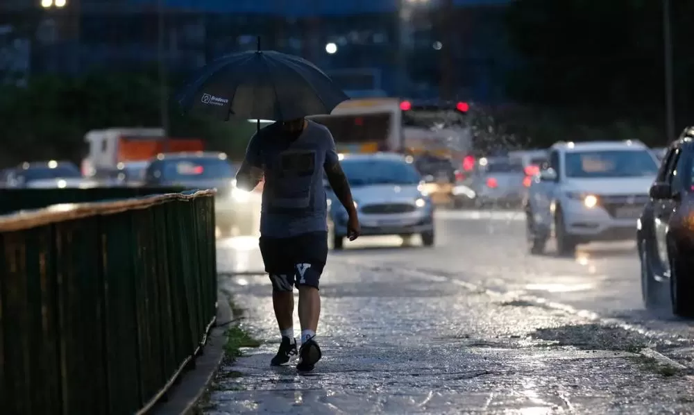 Previsão do tempo para o fim de semana no Sul e Sudeste deve ser de chuva