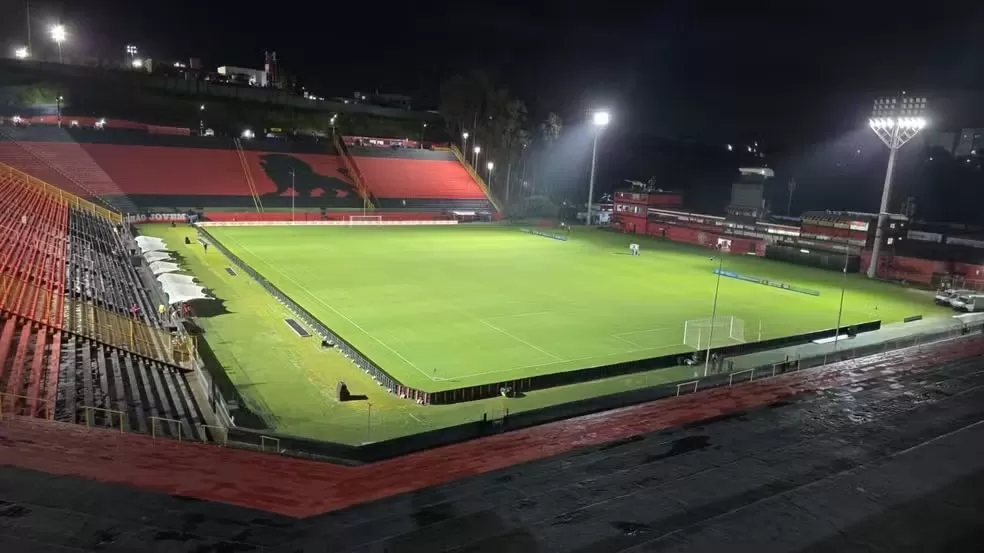 Vitória x Cruzeiro: onde assistir, horário e escalações para o jogo deste domingo