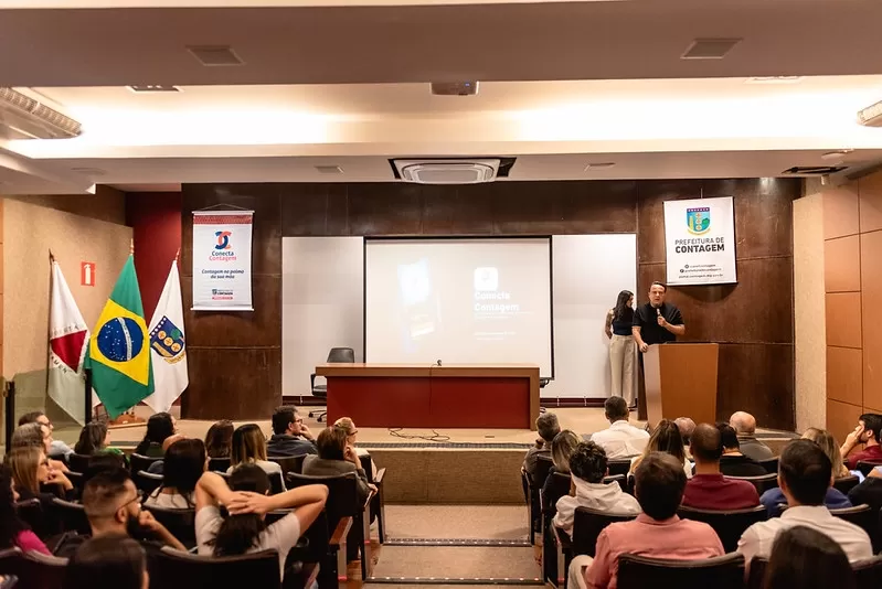 Conecta Contagem avança para integrar serviços públicos e ampliar atendimento digital