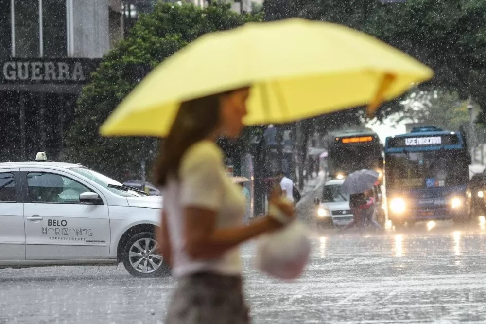 Previsão do tempo: BH e Região Metropolitana têm quarta-feira com chuva
