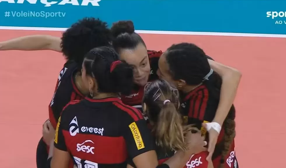 Sesc-Flamengo vira sobre Praia Clube e conquista a Copa Super Vôlei