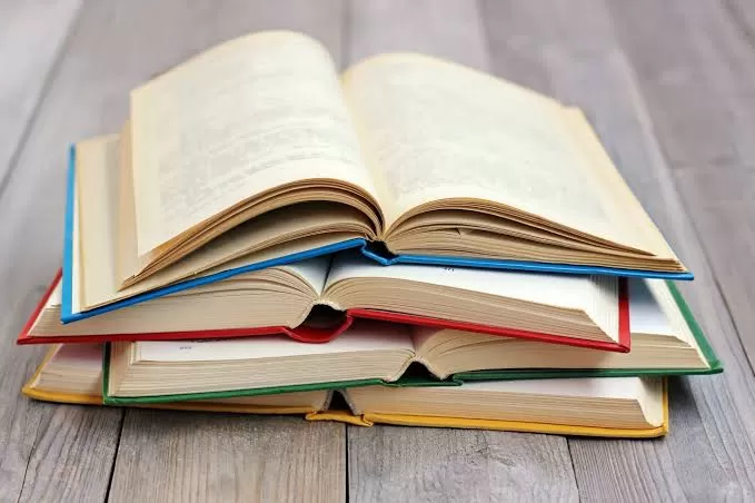 Centro Pop Mulheres de BH arrecada livros para ampliar acesso à leitura