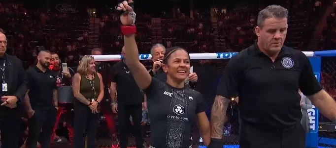 Reprodução: X/UFC Canada