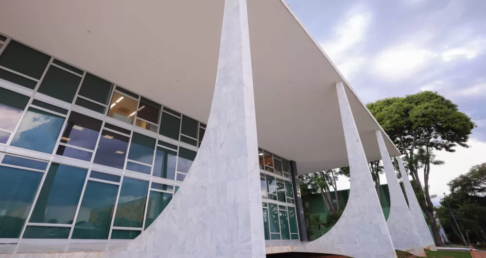 STF afasta cobrança de ICMS sobre subsídio de energia para baixa renda