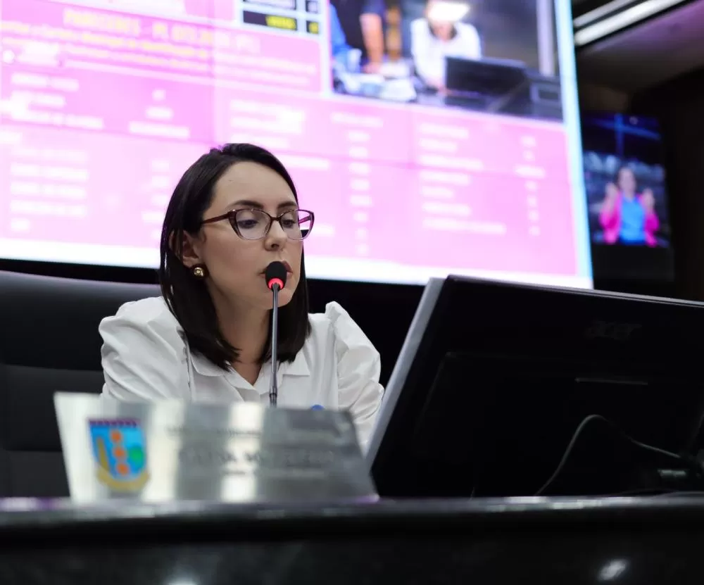 Carol do Teteco assume Presidência da Câmara de Contagem durante afastamento temporário de Bruno Barreiro