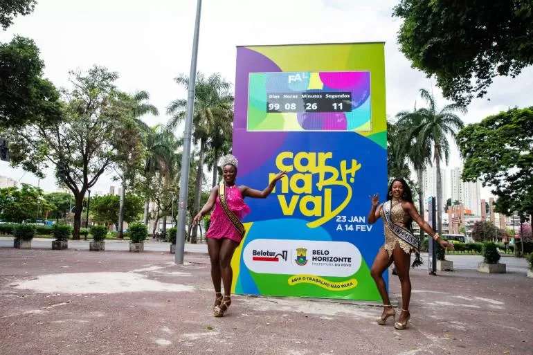 Totem marca contagem regressiva de 100 dias para o Carnaval de BH 2027