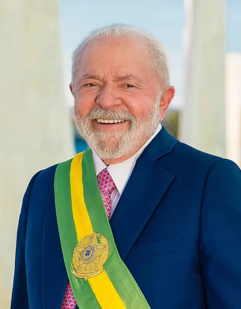 Lula vence eleição histórica, dá a volta por cima e conquista quarto mandato