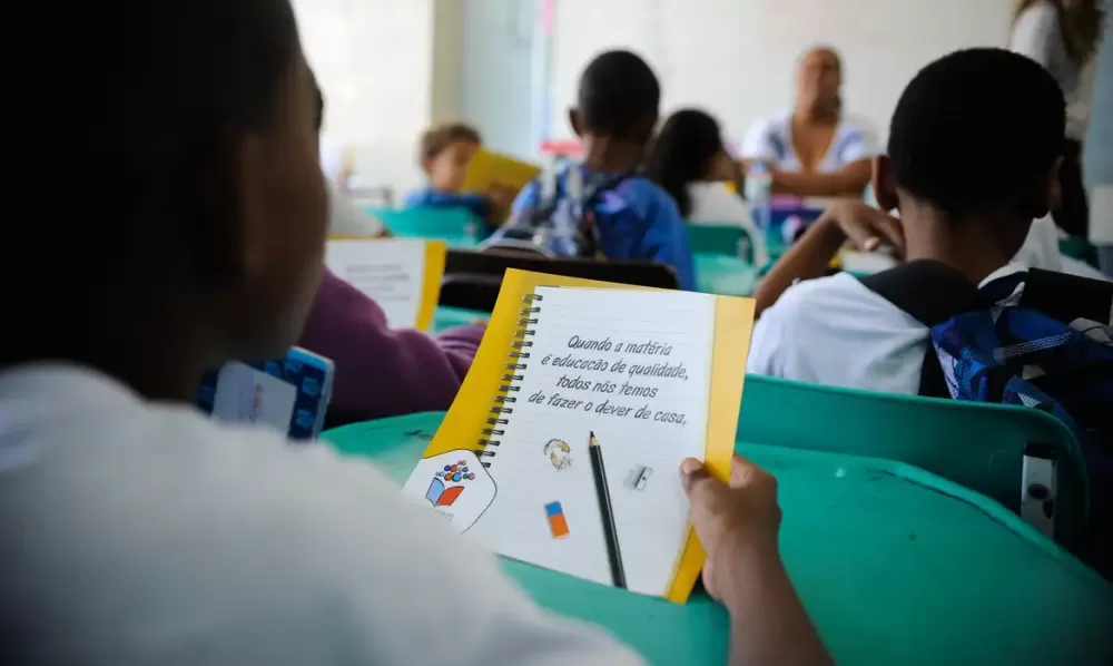 STF estabelece prazo para pagamento do piso nacional a professores temporários