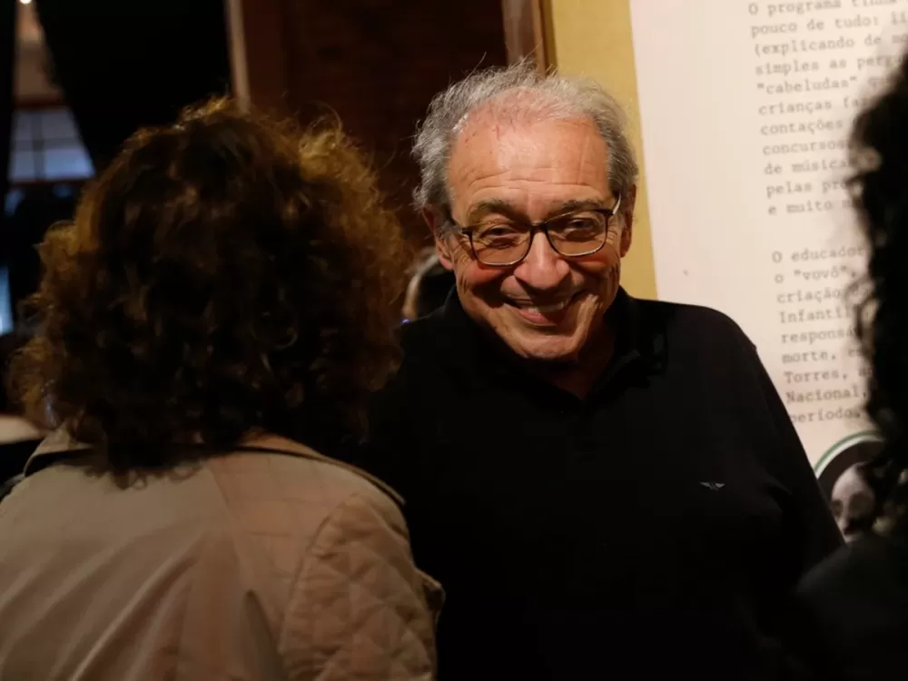 Mineiros conquistam destaque no Prêmio Jabuti 2026; Ruy Castro leva Livro do Ano
