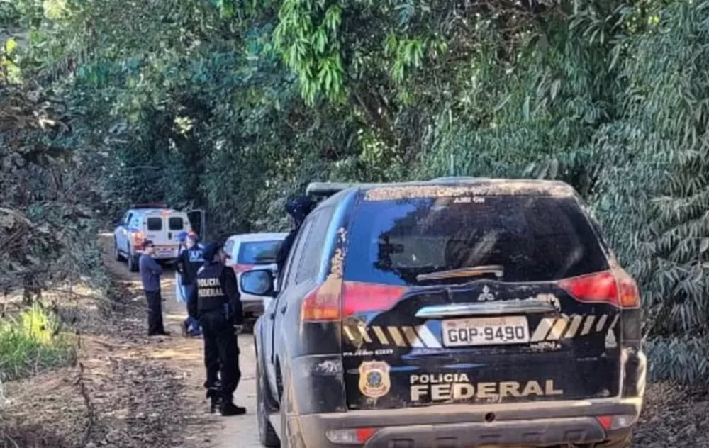 Dezesseis pessoas resgatadas de trabalho análogo à escravidão em fazendas de café no Triângulo Mineiro