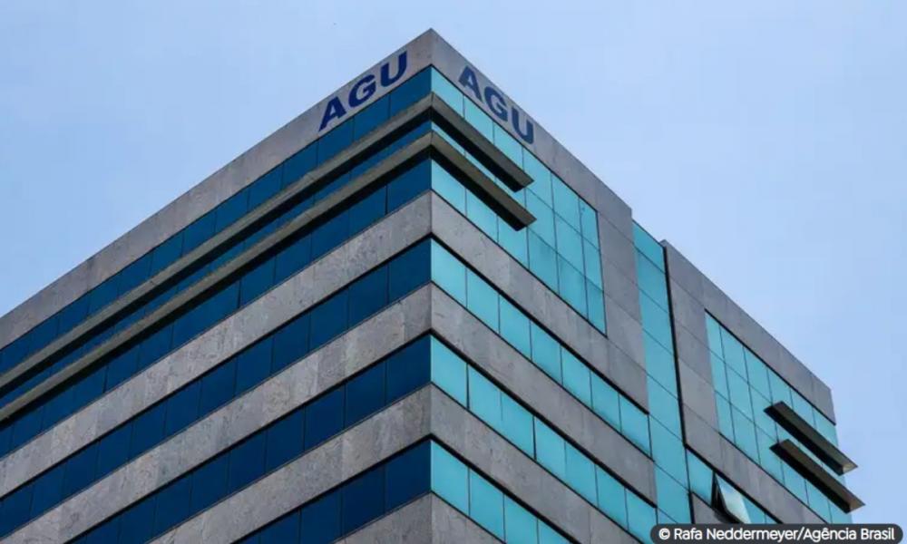 Advocacia-Geral da União (AGU) só aceita prorrogar dívida de Minas até maio
