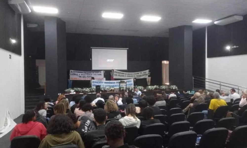 Moradores de Santa Luzia fazem manifesto contra loteamento