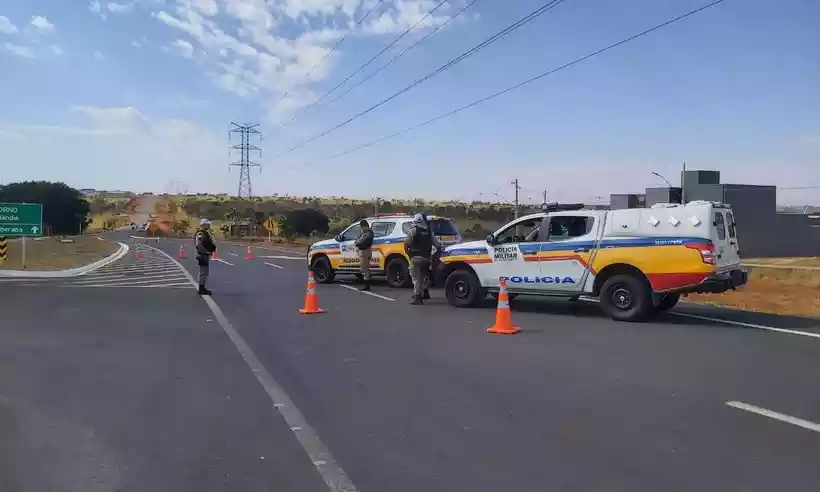 Férias escolares: PM vai colocar 2 mil policiais nas rodovias em Minas Gerais