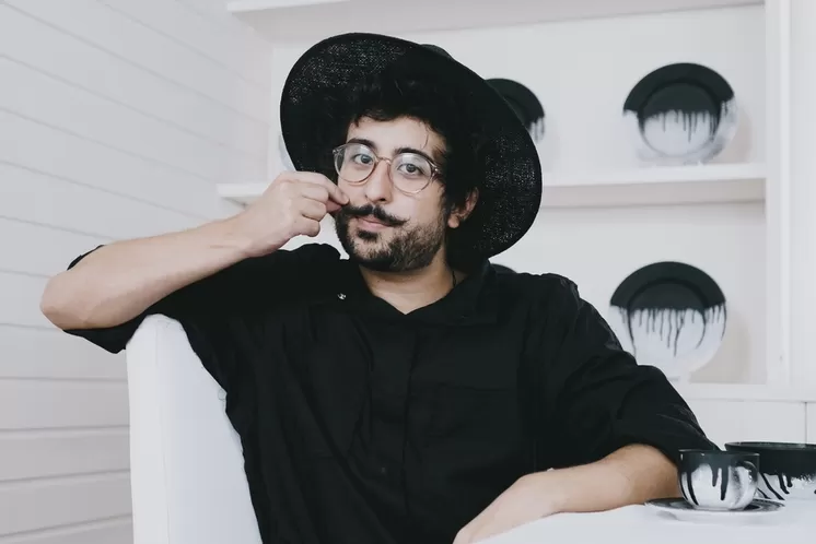 Zeeba/ Reprodução Keeping Track