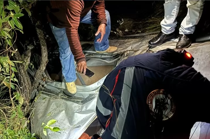 Grave acidente na LMG-816 deixa três feridos, incluindo criança de 9 anos em Santana do Riacho