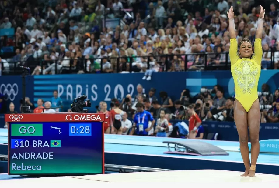 Rebeca Andrade conquista medalha de prata nas Olimpíadas de Paris 2024