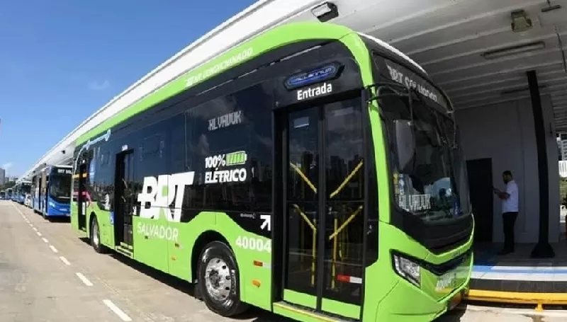 Prefeitura de BH testa quatro marcas de ônibus elétricos na região Centro-Sul