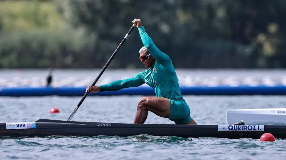Isaquias Queiroz é medalha de prata na canoagem velocidade nas Olimpíadas de Paris 2024