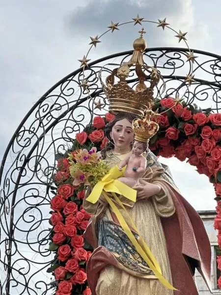 Hoje é celebrado o dia de Nossa Senhora da Saúde: padroeira de Lagoa Santa