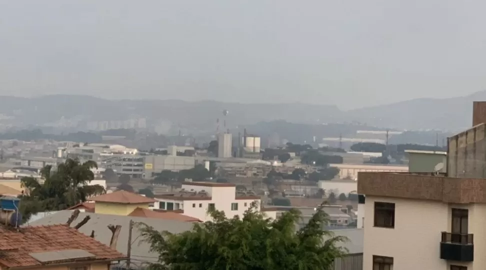 Mais de 380 cidades mineiras entram em alerta para clima de deserto neste domingo