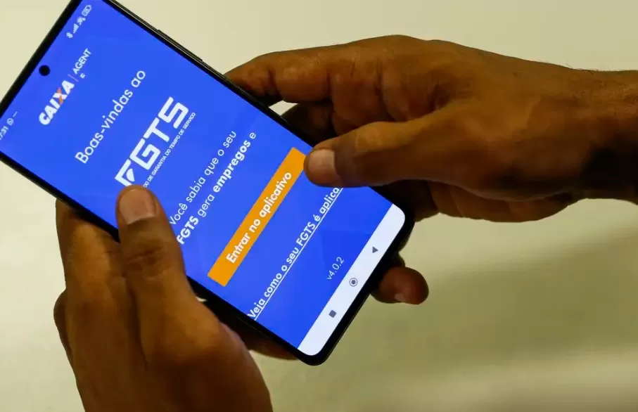 Lula autoriza projeto para acabar com o Saque-Aniversário do FGTS e ampliar acesso ao crédito consignado